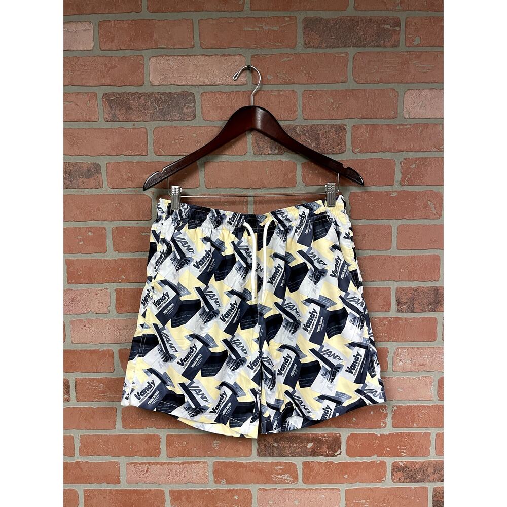 Vandy The Pink Shorts